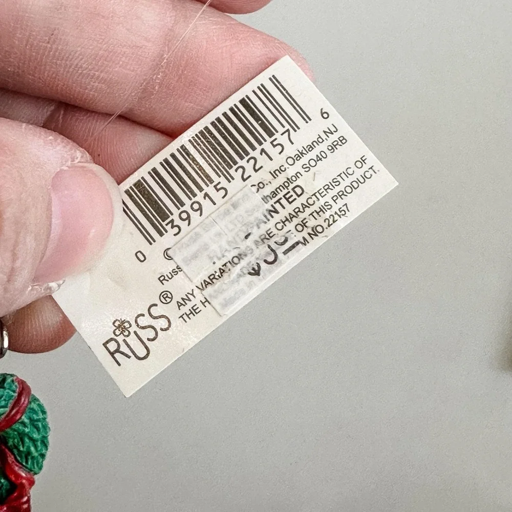 VTG New RUSS 3 Santa's w/List, Bow & Present Hanging on Chain Christmas Ornament